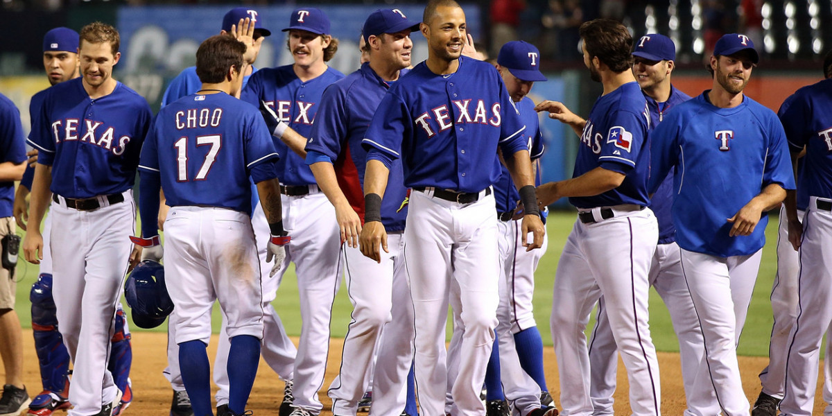 Houston Astros Browse Through Texas Rangers-- Collection Sneak Peek